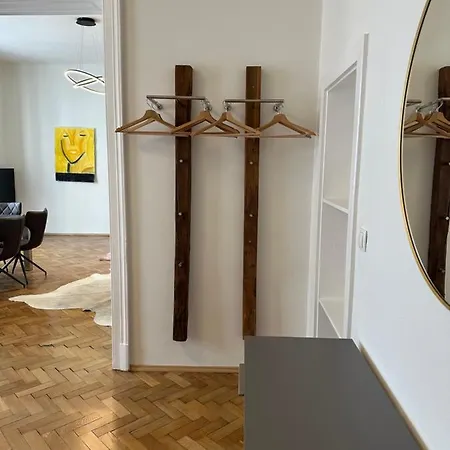 Artliving Apartment-top 3 Self Check-in * 그라츠